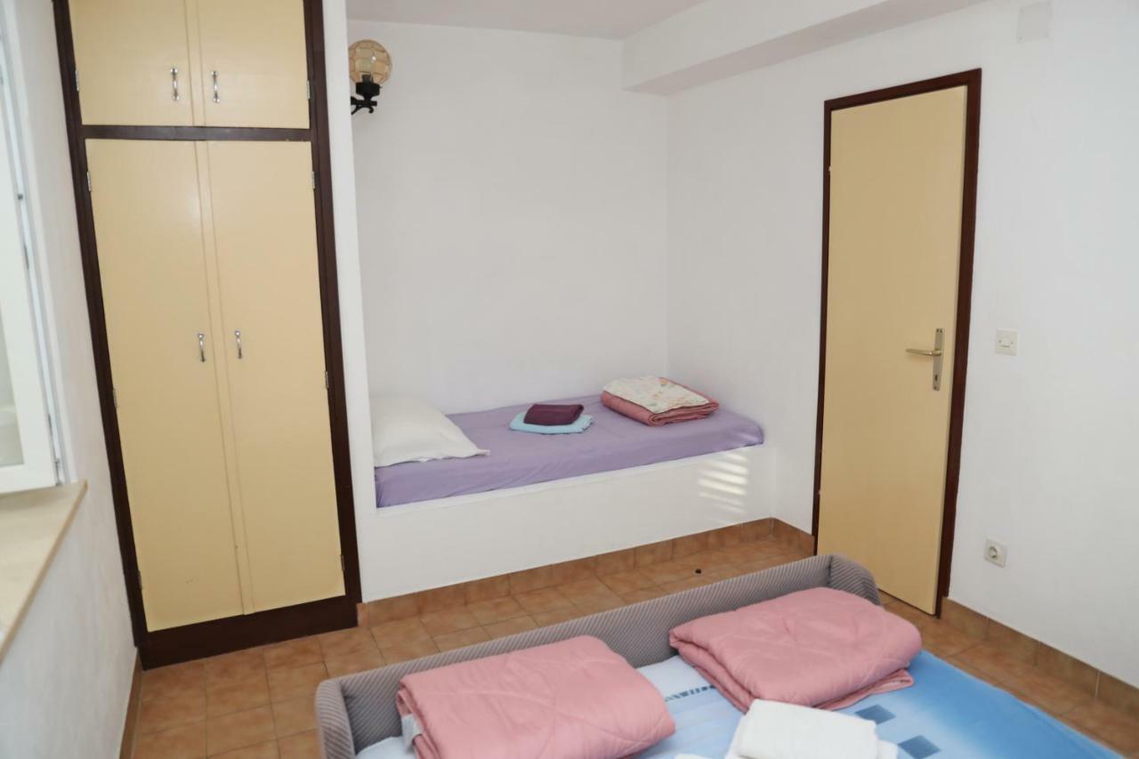 Apartments Katica Lumbarda Exterior foto